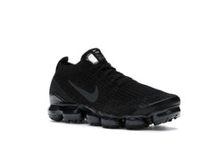 Nike Air VaporMax Flyknit 3.0 Triple Black: Lightweight Cushioning and Modern Style
