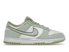 Nike Dunk Low SE Fleece Pack Honeydew Women’s DQ7579-300