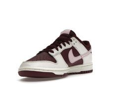 Nike Dunk Low Retro PRM Valentine’s Day 2023 DR9705-100