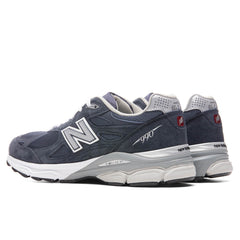 990v3 - Navy/White