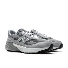 990v6 Big Kids (GS) - Grey