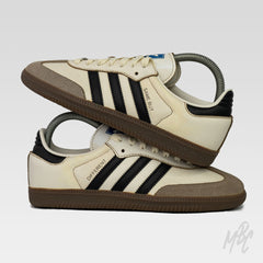 Same but Different - Adidas Samba | UK 5