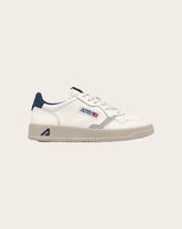 Medalist Low Leather Basket
