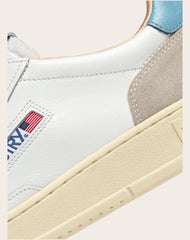 Medalist Low Leather Basket