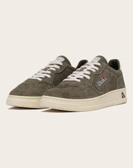 Medalist Low Suede sneakers