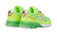 New Balance DTLR x 990v4 'Festive' TD (No Box)