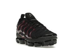 Nike Air VaporMax Plus Black Noble Red 924453-021