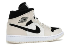 Women’s Air Jordan 1 Mid Barely Orange BQ6472-800