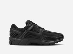 Nike Air Zoom Vomero 5 ‘Triple Black’