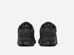 Nike Air Zoom Vomero 5 ‘Triple Black’