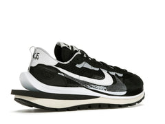 Nike Sacai Vaporwaffle Black White CV1363-001 Sneakers
