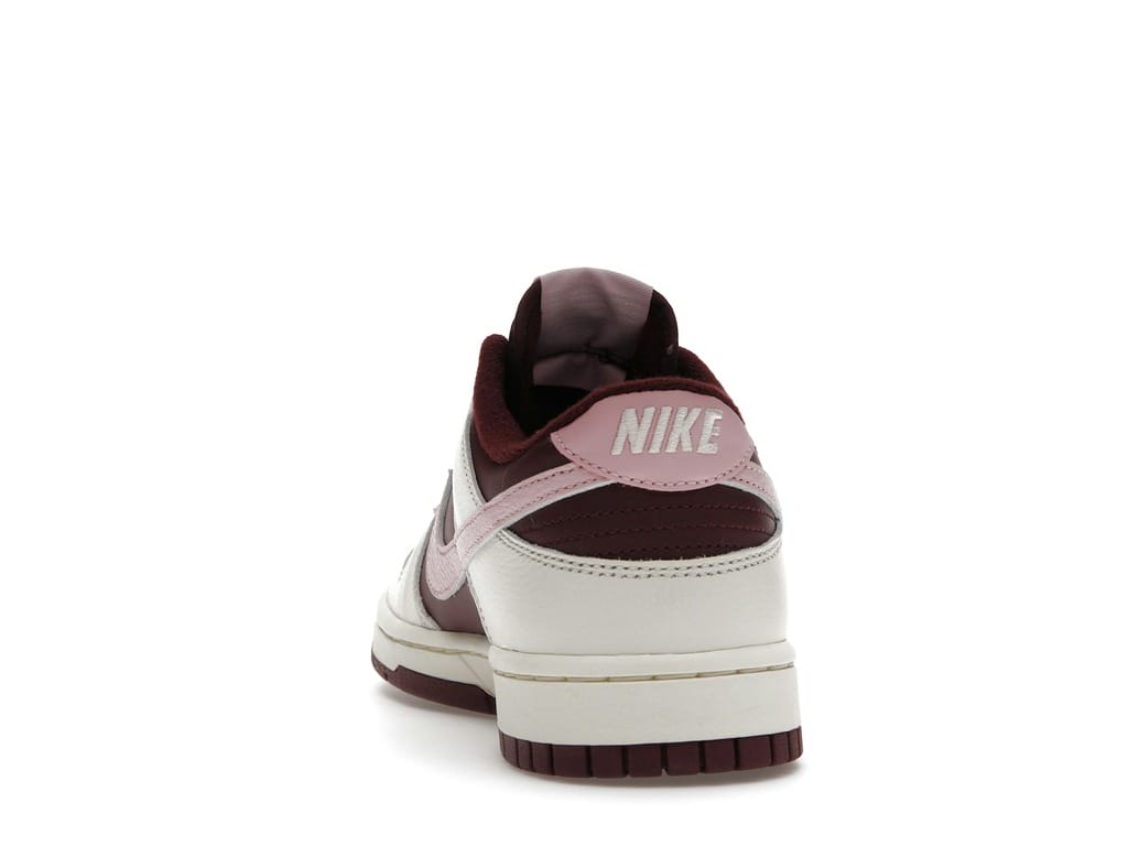 Nike Dunk Low Retro PRM Valentine’s Day 2023 DR9705-100