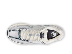 Nike Zoom Vomero 5 Chrome: Retro Running Shoe