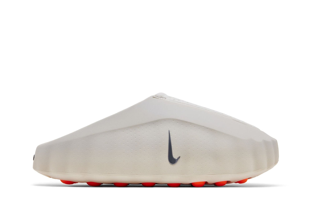 Nike Mind 001 Light Bone Light Bone Hyper Crimson Buff Chrome