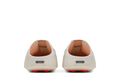 Nike Mind 001 Light Bone Light Bone Hyper Crimson Buff Chrome