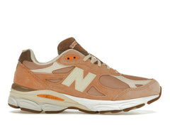 New Balance 990v3 MiUSA Exclusive Orange Cream Sneakers – M990SZ3