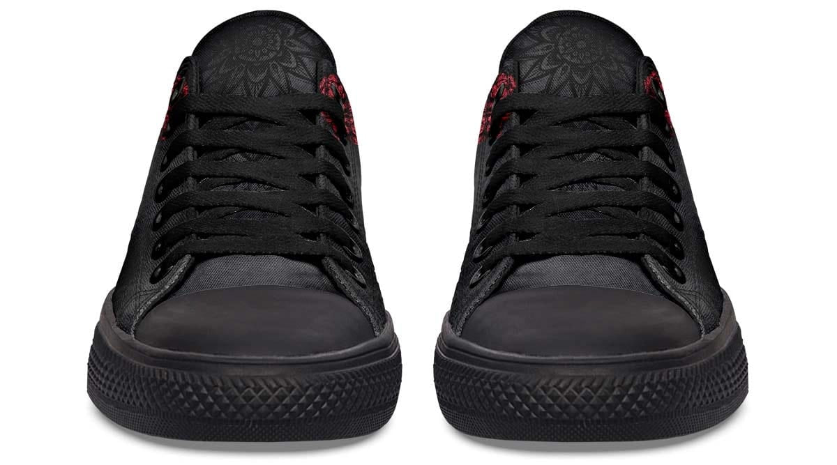 Red Rose Black Skull Art Lowtop Sneaker