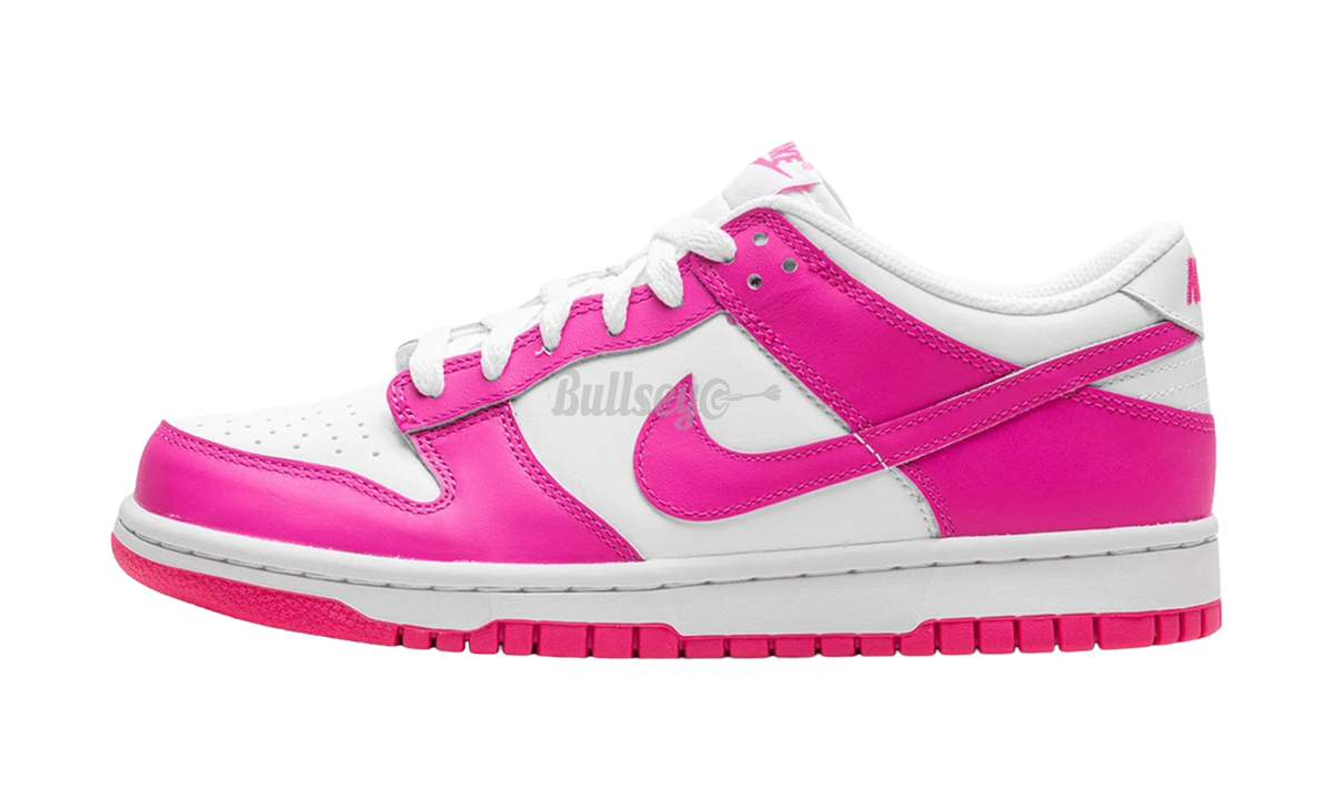 Nike Dunk Low "Laser Fuchsia"