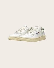 Medalist Low Leather Basket