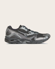 Wave Rider 10 sneakers