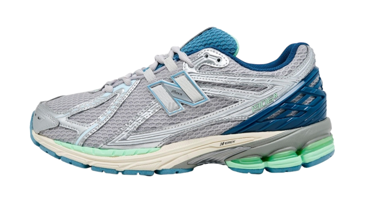 New Balance 1906R “Silver Metallic/Stillwater"