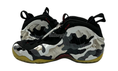 Nike Air Foamposite One "Fighter Jet" (Yellowing) (No Box)