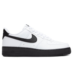 Air Force 1 '07 - White/Black Midsole